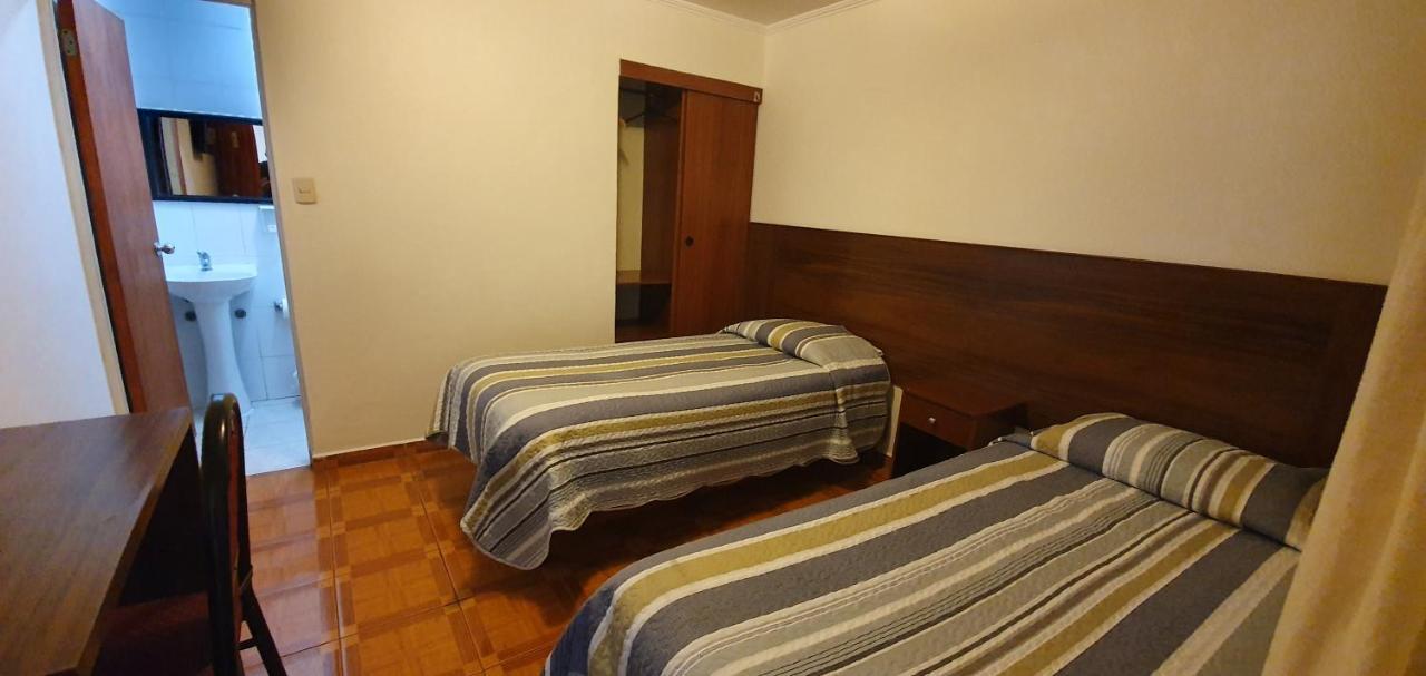 Hostal El Loa Calama Extérieur photo